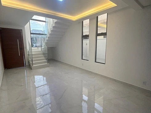 Sobrado 4 Quartos com 3 Suítes e 220m² - Muçumagro - Foto 14