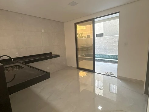 Sobrado 4 Quartos com 3 Suítes e 220m² - Muçumagro - Foto 23
