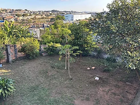 Casa em Imbiruçu, Betim
