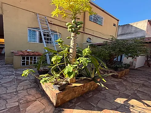 Excelente Casa em Contagem  de Dois Pavimentos 360 m² - Foto 9
