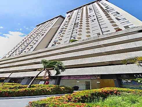 Apartamento Andar Alto 2 Quartos Ed Peixoto da Costa - Foto 1