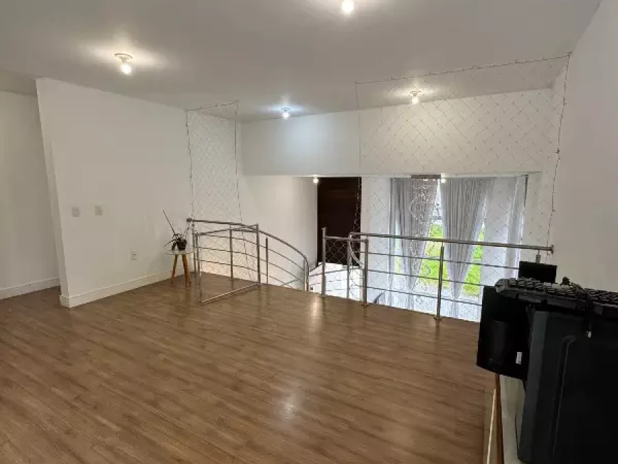 Casa em Pedra Branca, Palhoça. 4 quartos, 0m². Imagem 6 de 24