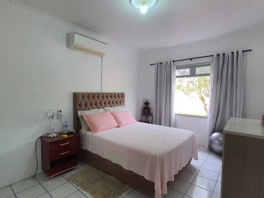 Casa em Aririú, Palhoça. 4 quartos, 0m². Imagem 18 de 22
