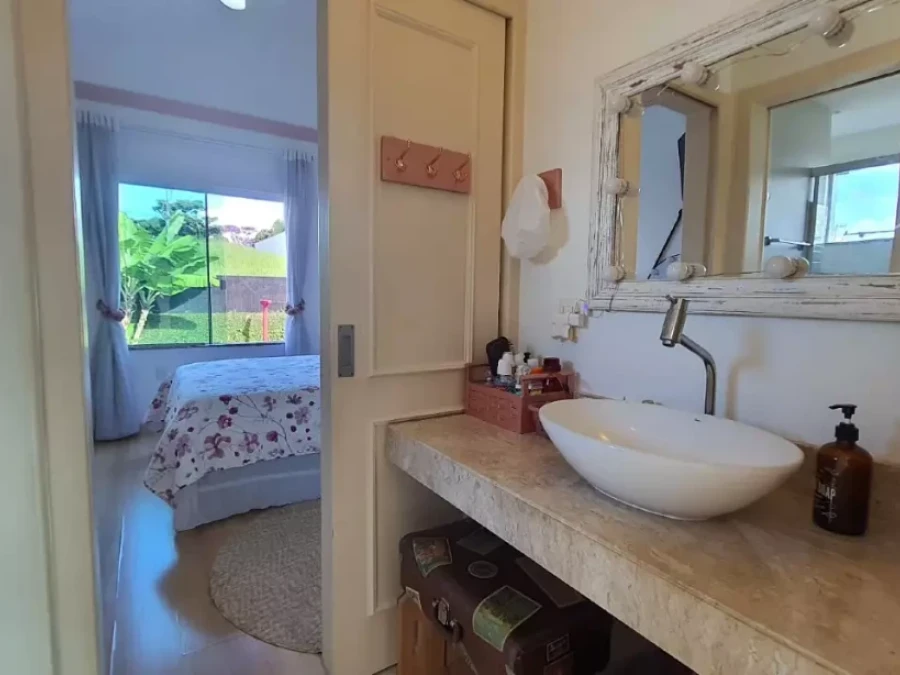 Casa em Pedra Branca, Palhoça. 4 quartos, 0m². Imagem 26 de 28