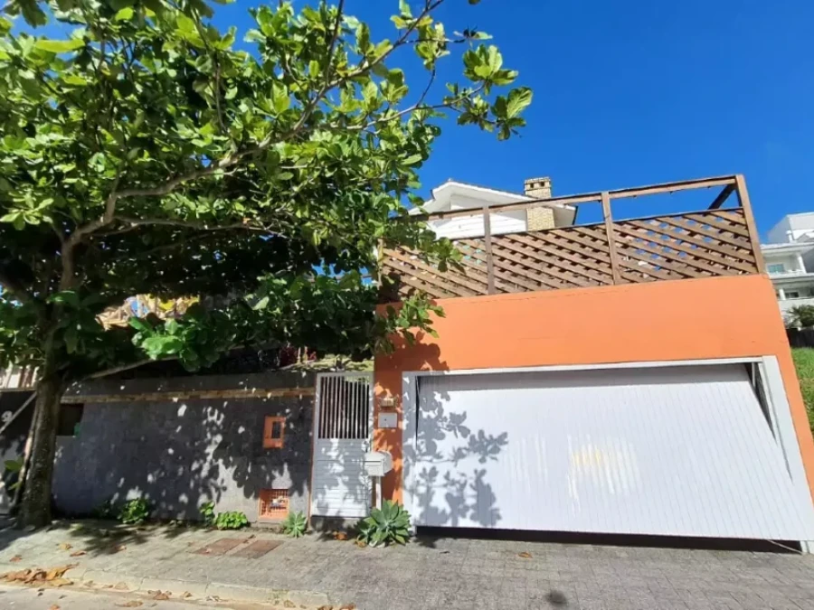Casa em Pedra Branca, Palhoça. 4 quartos, 0m². Imagem 5 de 28