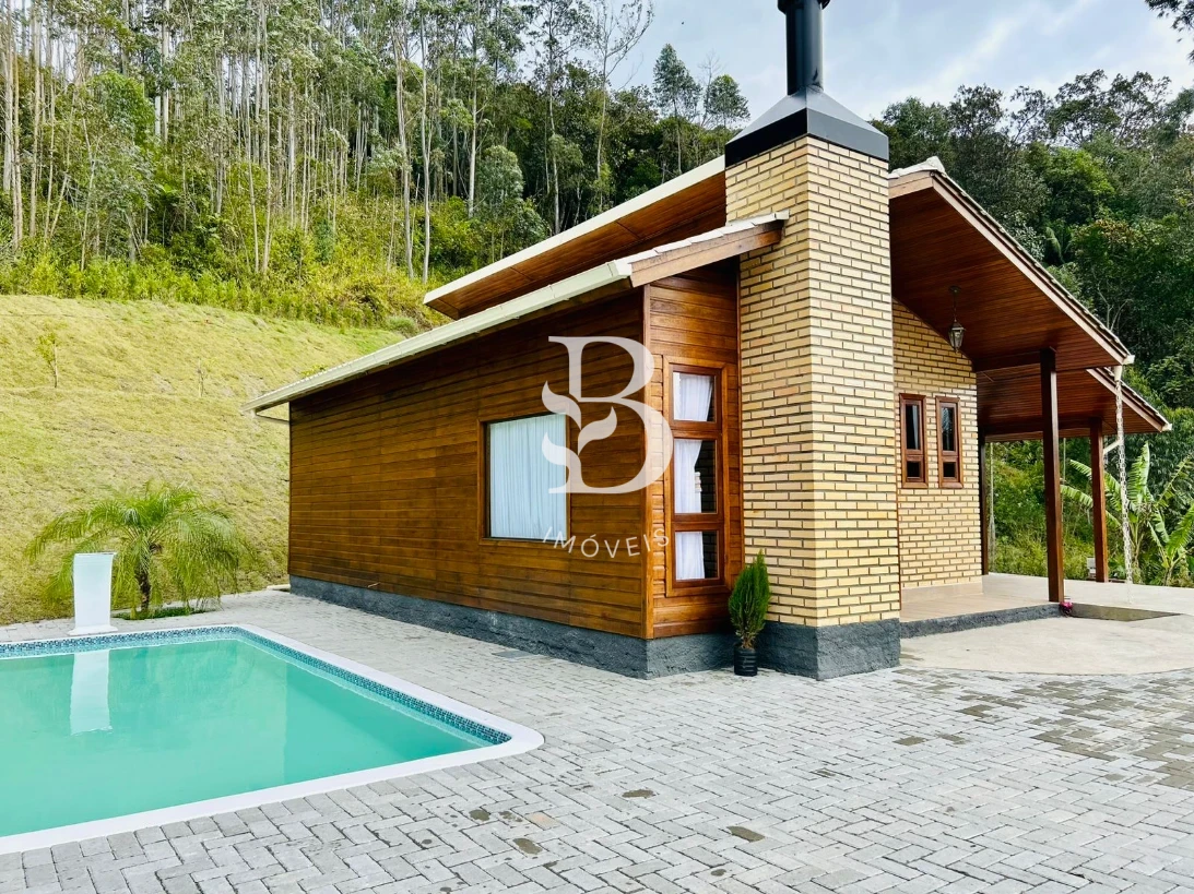 Casa em Águas Mornas, Santo Amaro da Imperatriz. 2 quartos, 0m². Imagem 13 de 28