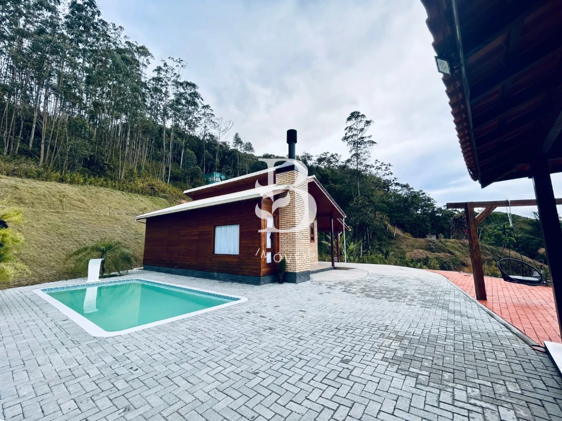 Casa em Águas Mornas, Santo Amaro da Imperatriz. 2 quartos, 0m². Imagem 19 de 28