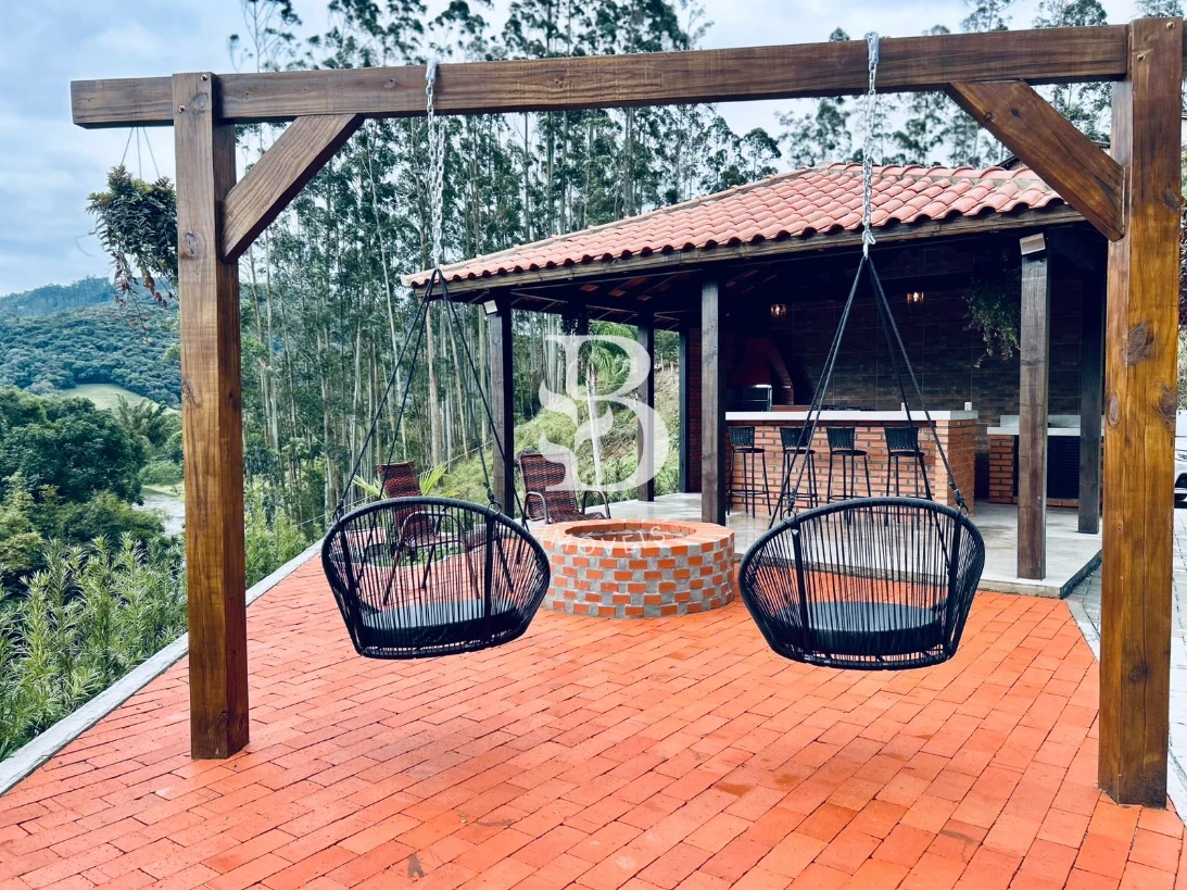 Casa em Águas Mornas, Santo Amaro da Imperatriz. 2 quartos, 0m². Imagem 9 de 28