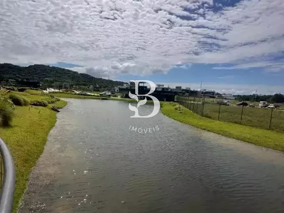 Terreno em Pedra Branca, Palhoça. 0 quartos, 0m². Imagem 3 de 10