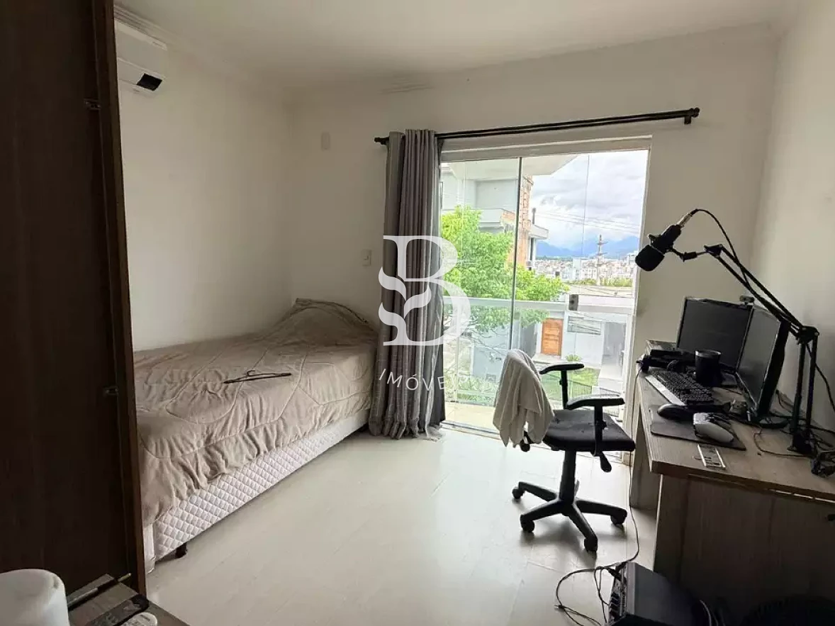 Casa em Pedra Branca, Palhoça. 3 quartos, 0m². Imagem 15 de 25
