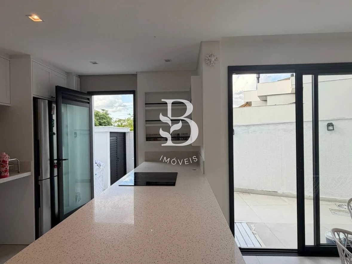 Casa em Pedra Branca, Palhoça. 3 quartos, 200m². Imagem 10 de 26