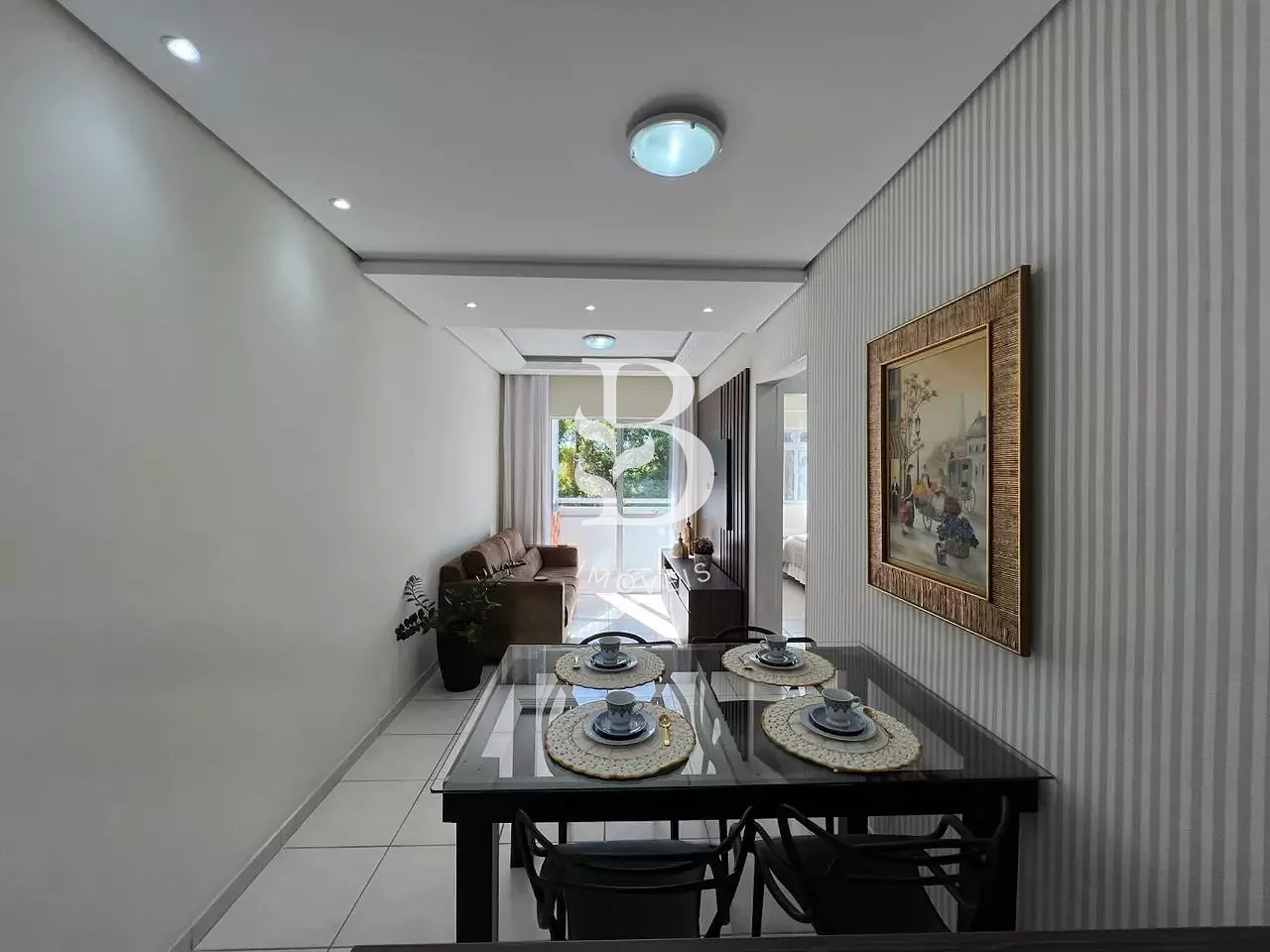 Apartamento em Madri, Palhoça. 2 quartos, 55m². Imagem 3 de 24