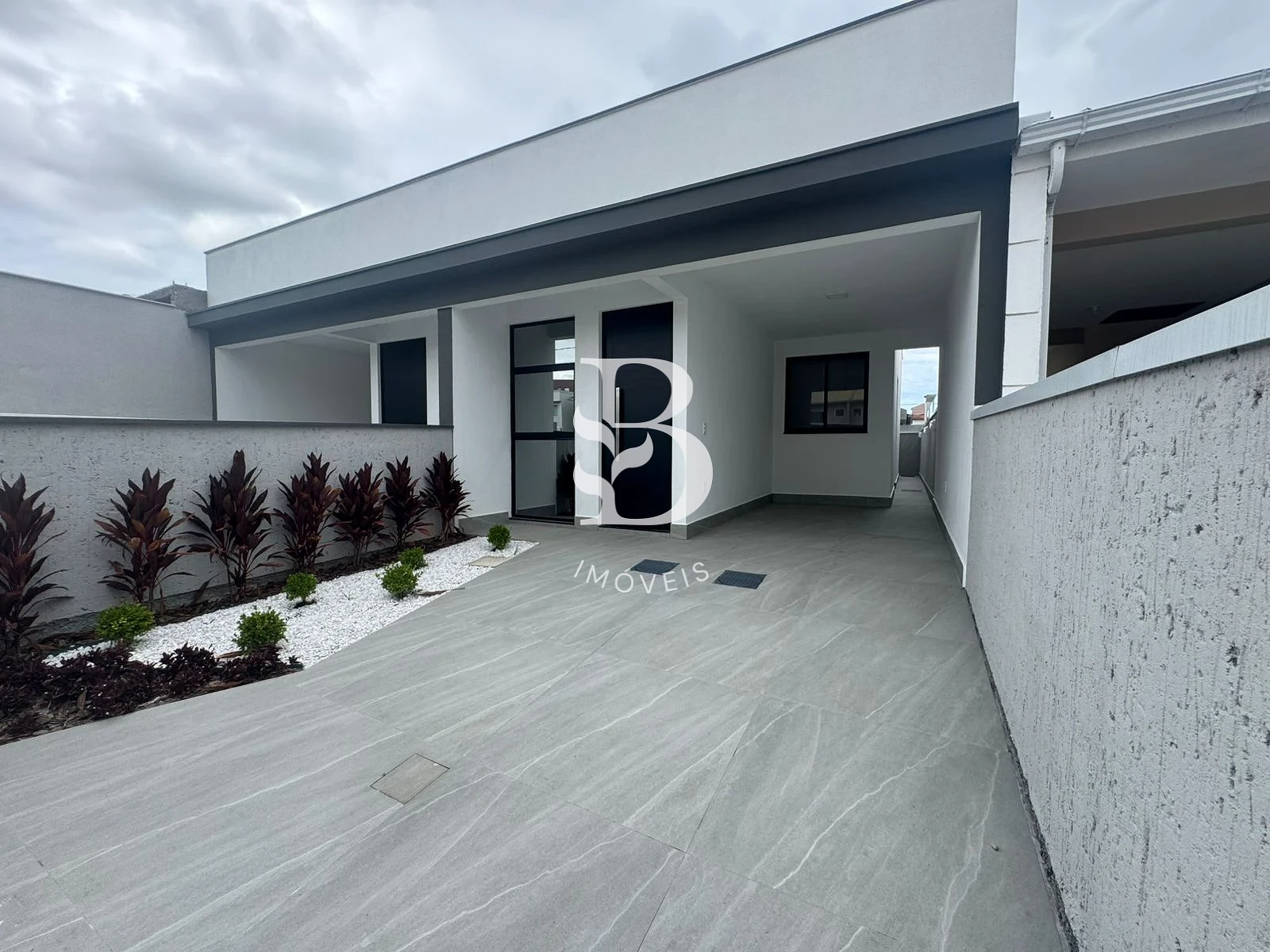 Casa Geminada em Forquilhas, São José. 2 quartos, 70m². Imagem 3 de 26