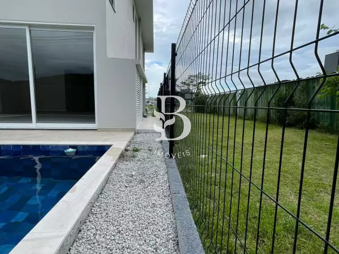 Casa em Pedra Branca, Palhoça. 4 quartos, 275m². Imagem 11 de 17