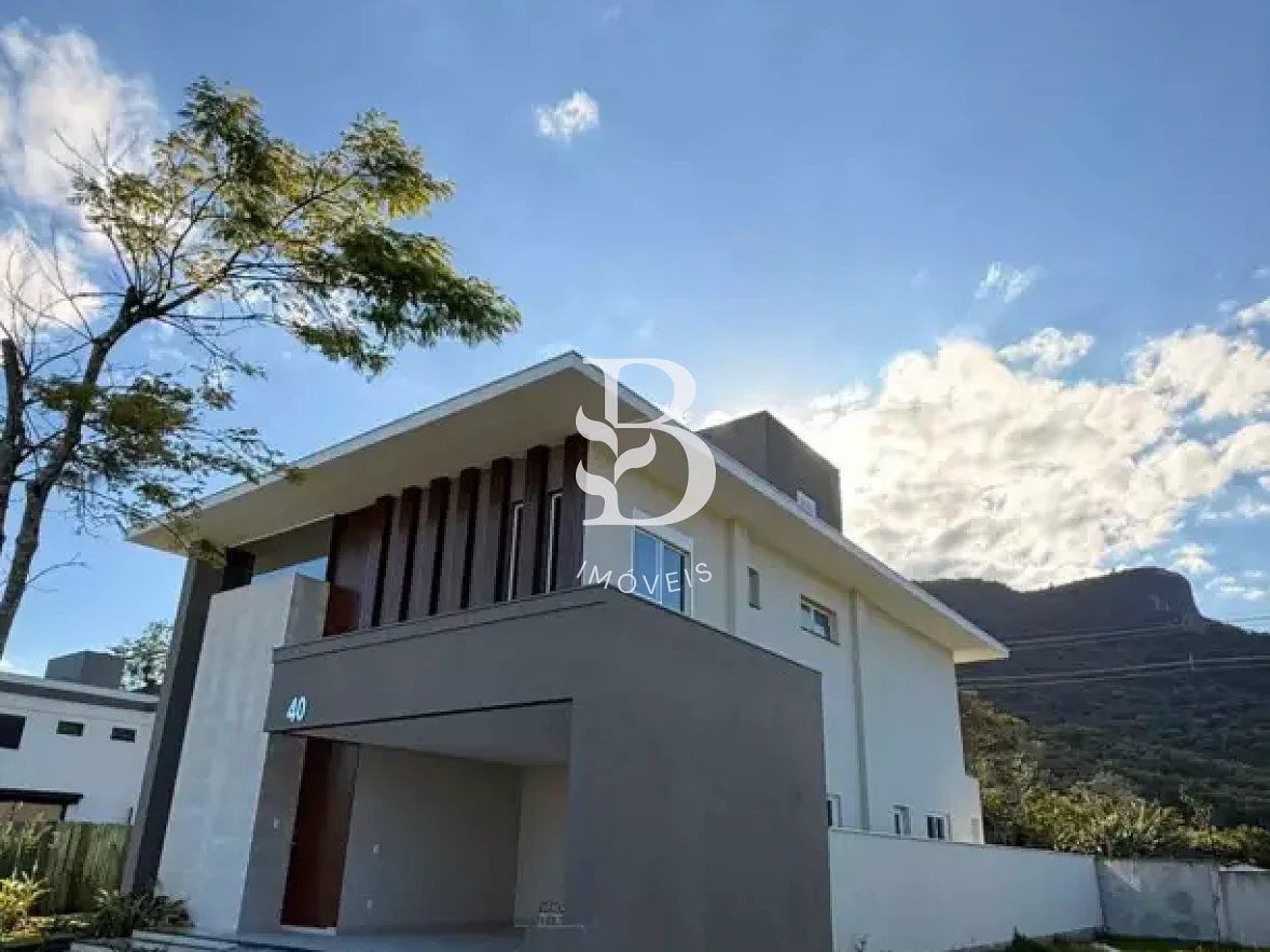 Casa em Pedra Branca, Palhoça. 4 quartos, 275m². Imagem 4 de 17