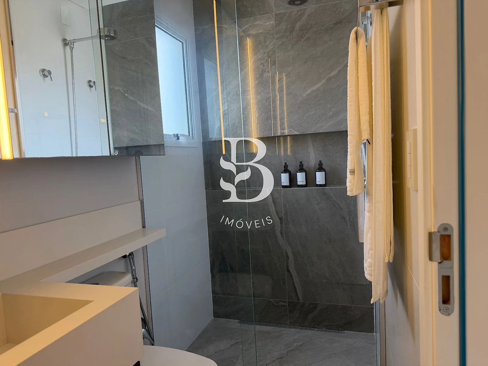 Sobrado Geminado em Forquilhas, São José. 3 quartos, 118m². Imagem 18 de 24