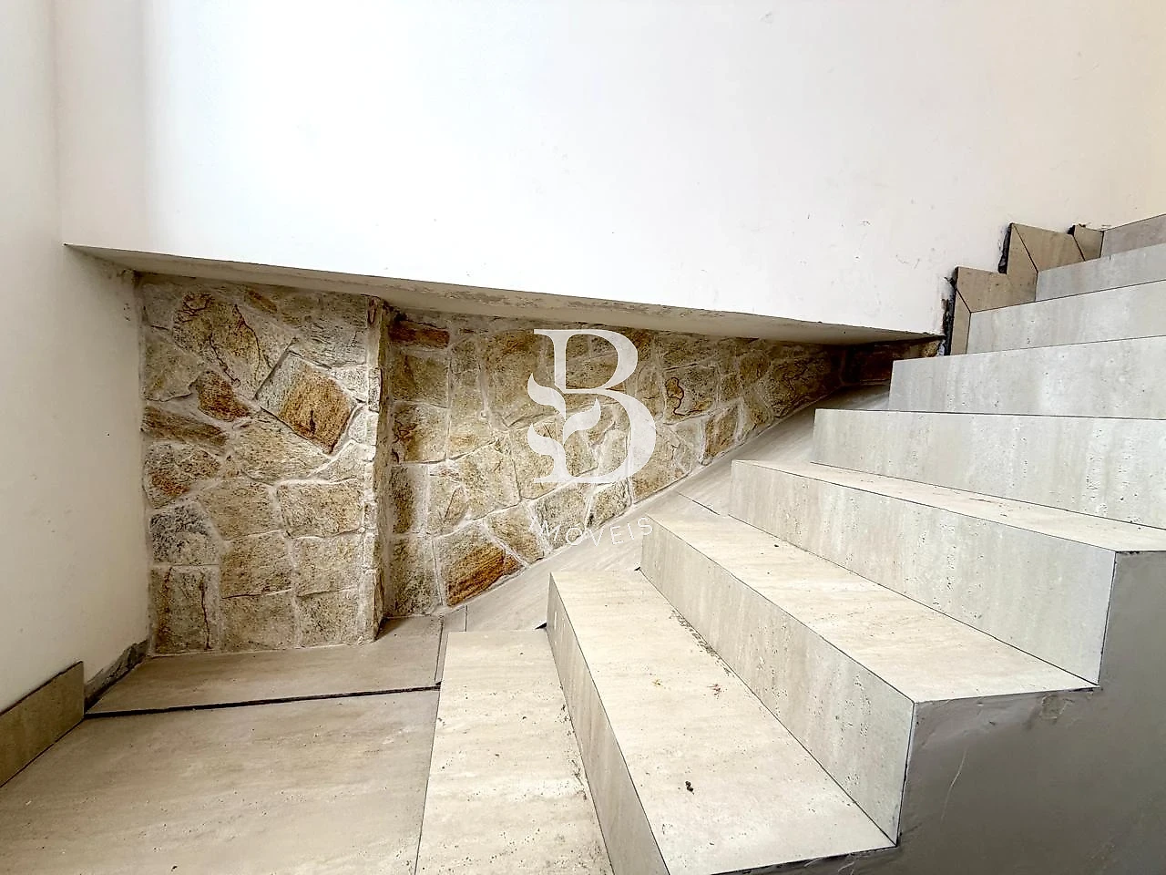 Sobrado Geminado em Areias, SÃo JosÉ. 3 quartos, 186m². Imagem 27 de 31