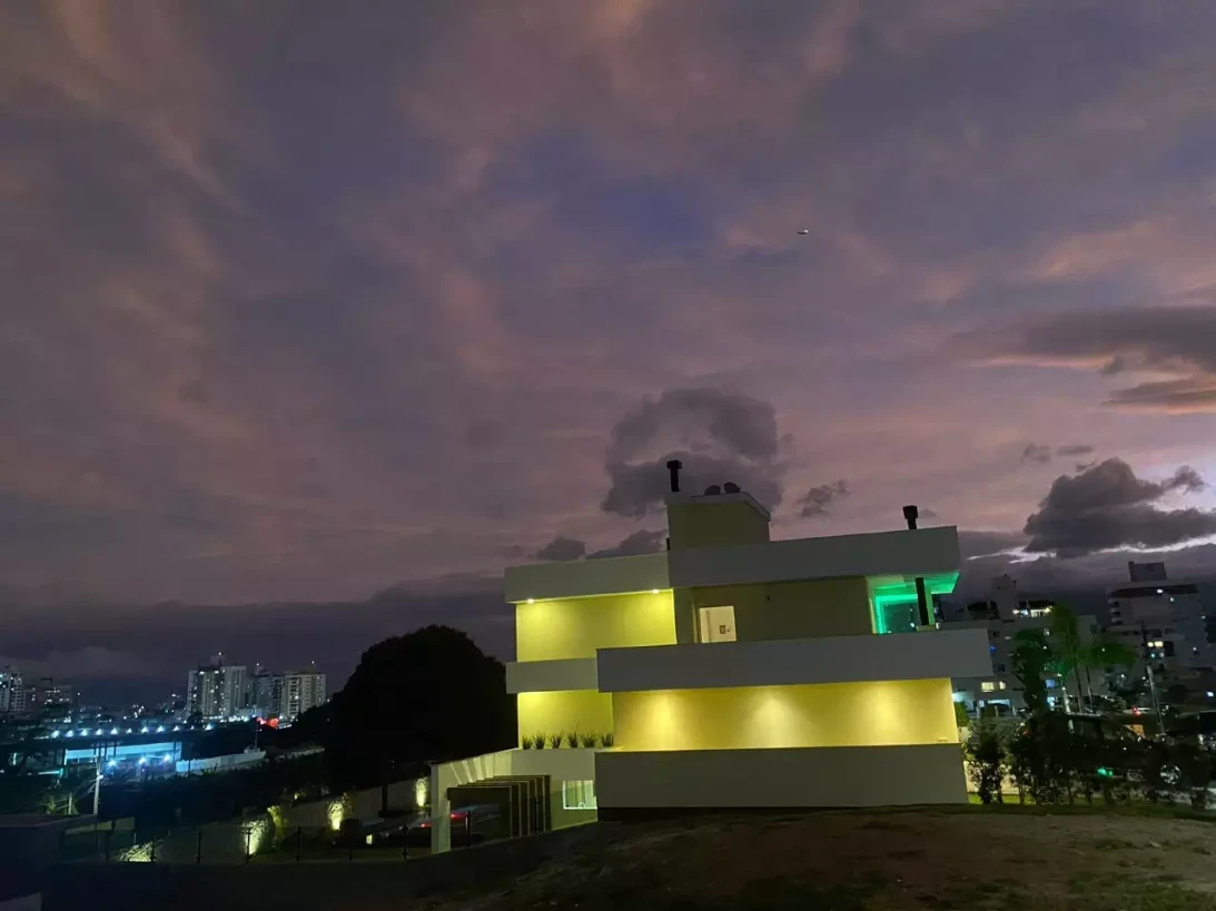 Casa em Pedra Branca, Palhoça. 3 quartos, 461m². Imagem 3 de 15