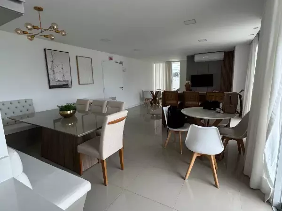 Apartamento em Pedra Branca, Palhoça. 2 quartos, 80m². Imagem 2 de 19