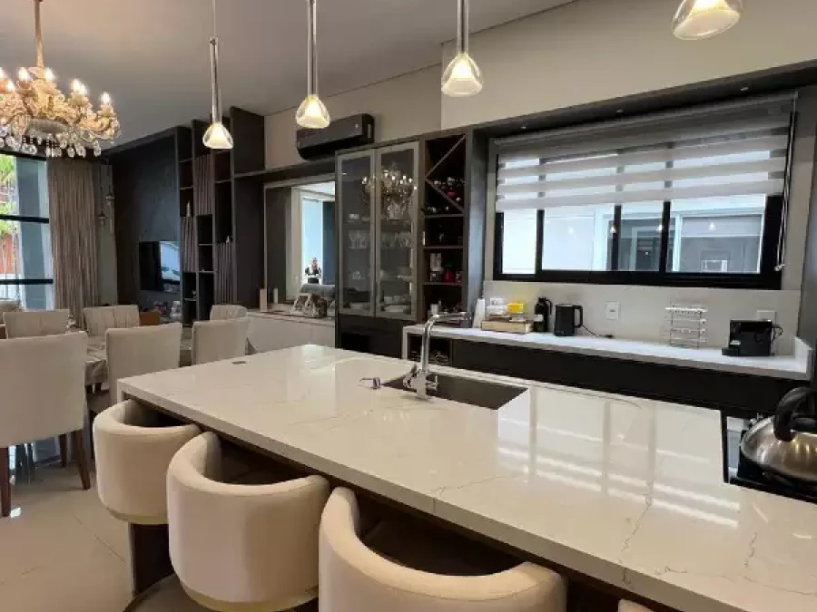 Casa em Pedra Branca, Palhoça. 3 quartos, 187m². Imagem 4 de 15