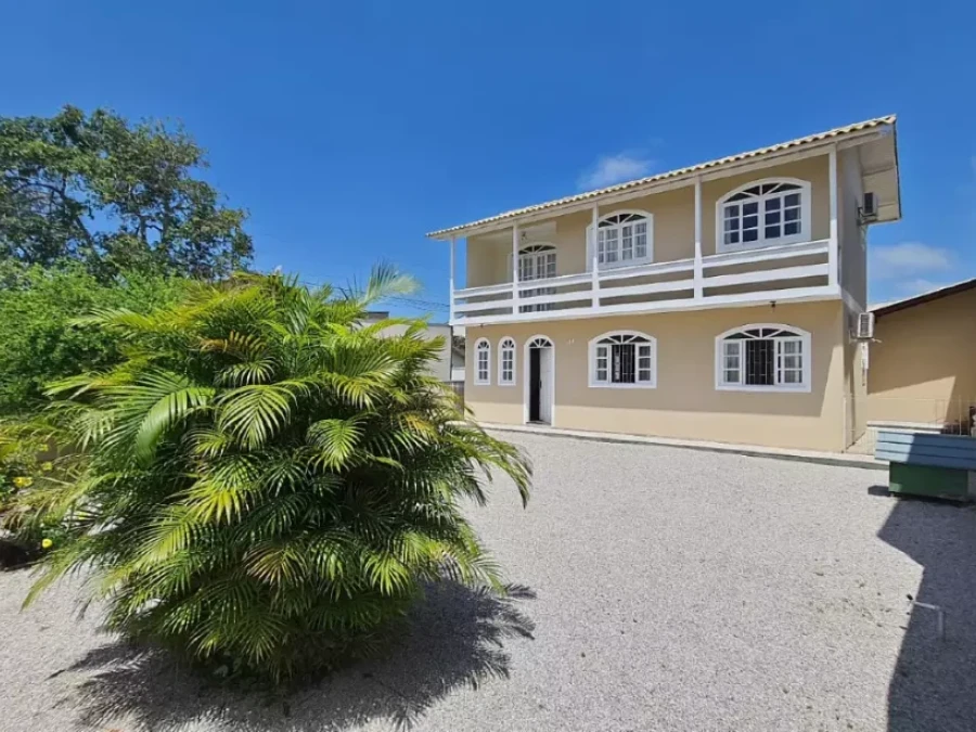 Casa em Passa Vinte, Palhoça. 3 quartos, 0m². Imagem 2 de 23