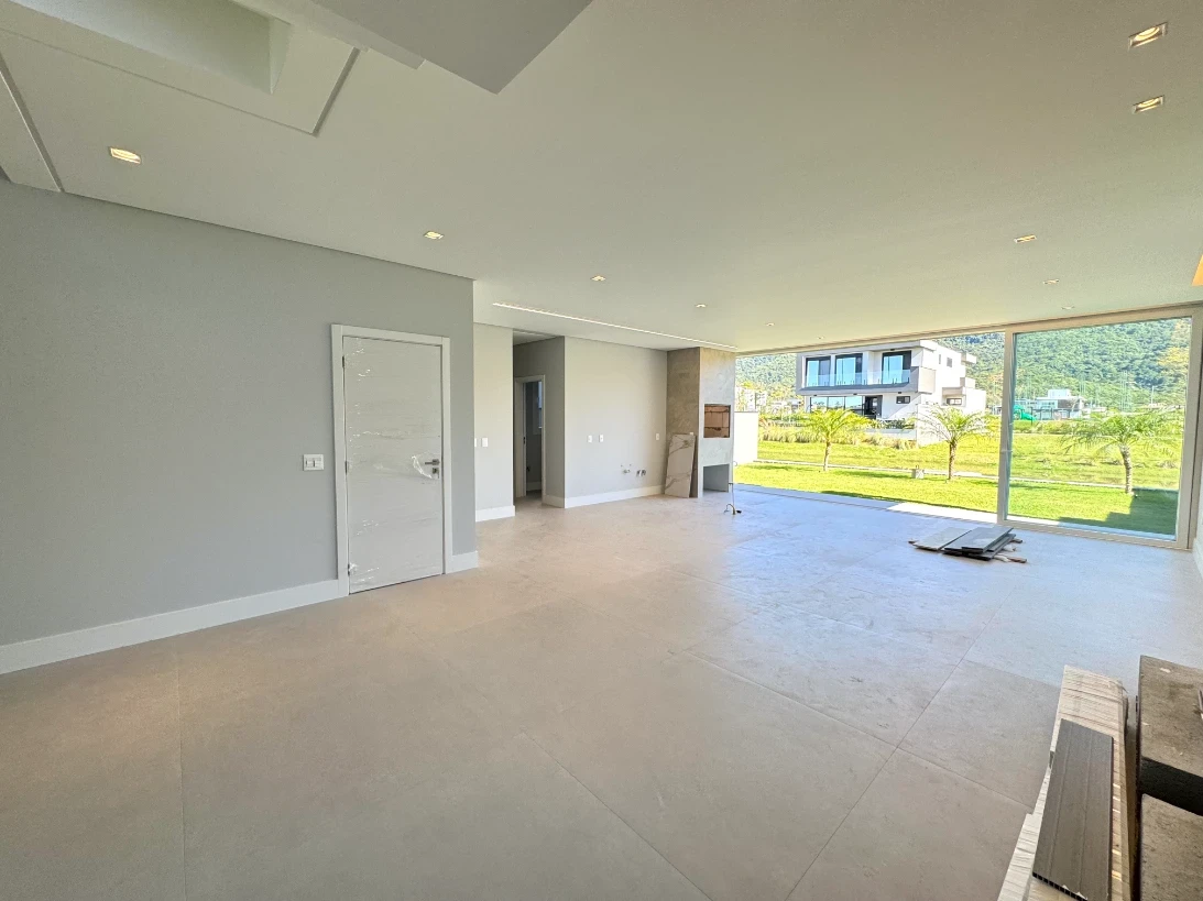 Casa em Pedra Branca, Palhoça. 3 quartos, 241m². Imagem 7 de 17