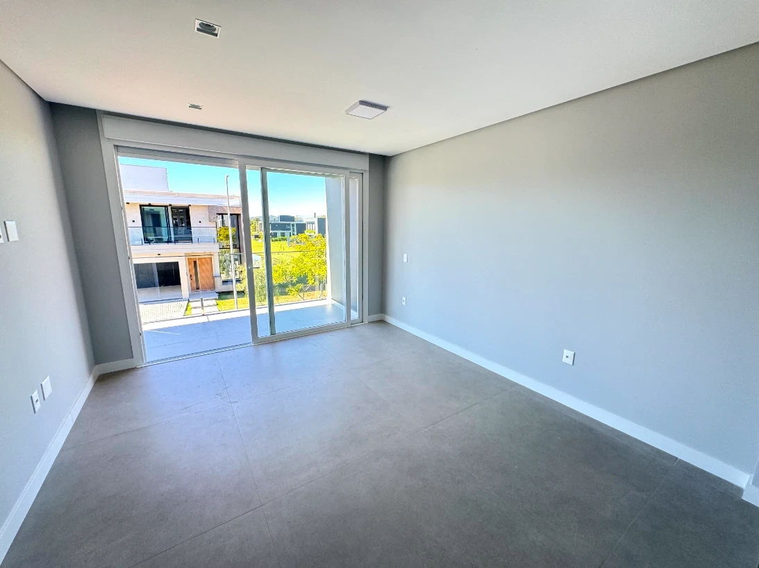 Casa em Pedra Branca, Palhoça. 3 quartos, 241m². Imagem 11 de 17