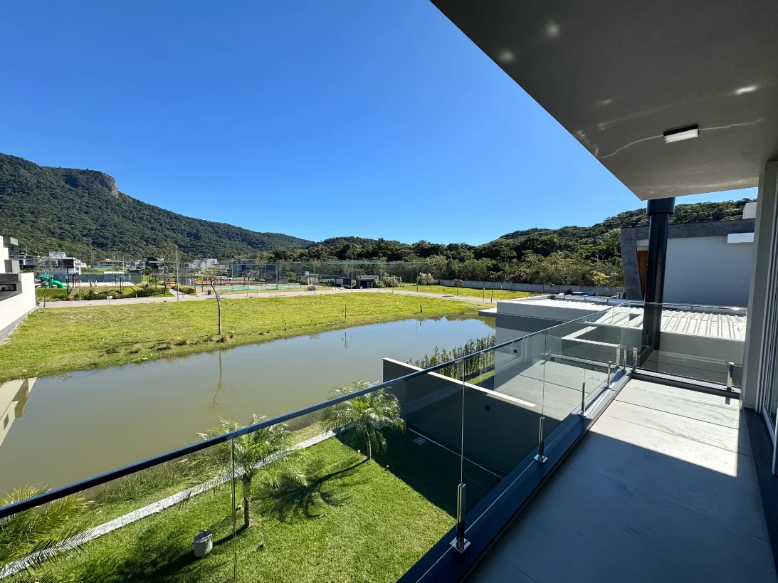 Casa em Pedra Branca, Palhoça. 3 quartos, 241m². Imagem 17 de 17