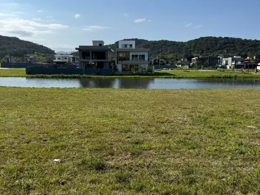 Terreno em Pedra Branca, Palhoça. 0 quartos, 0m². Imagem 2 de 11