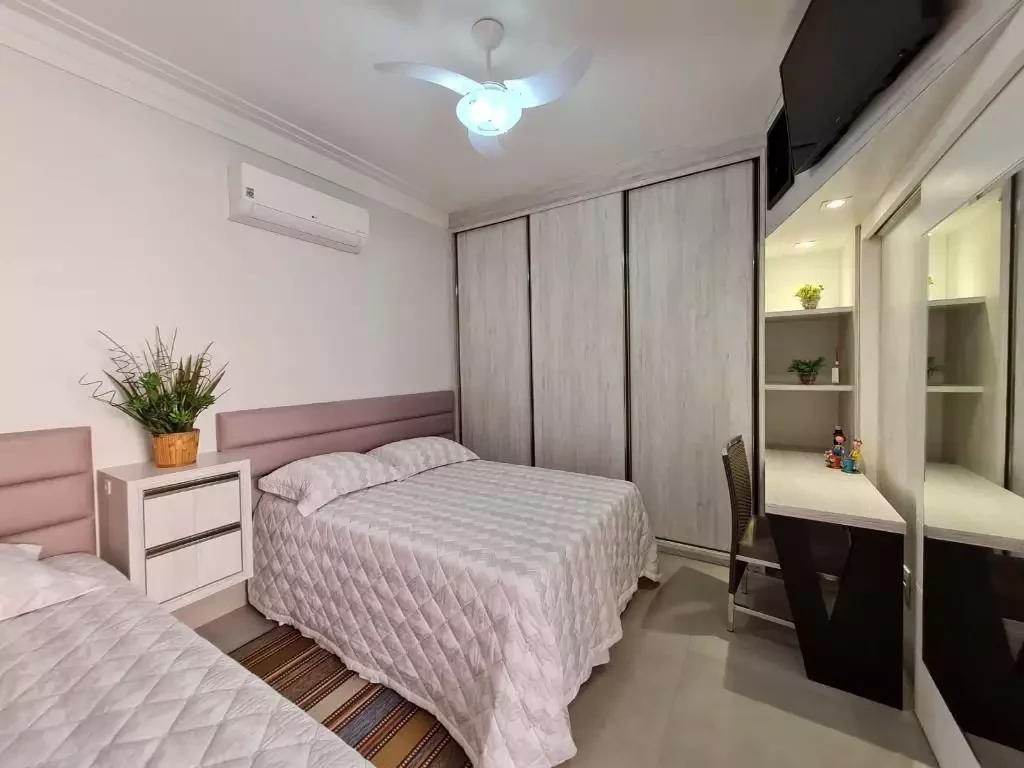 Casa em Pedra Branca, Palhoça. 4 quartos, 250m². Imagem 13 de 28
