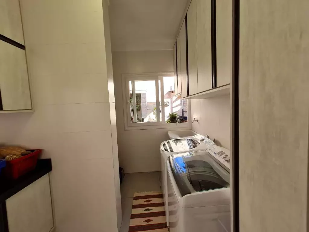 Casa em Pedra Branca, Palhoça. 4 quartos, 250m². Imagem 10 de 28