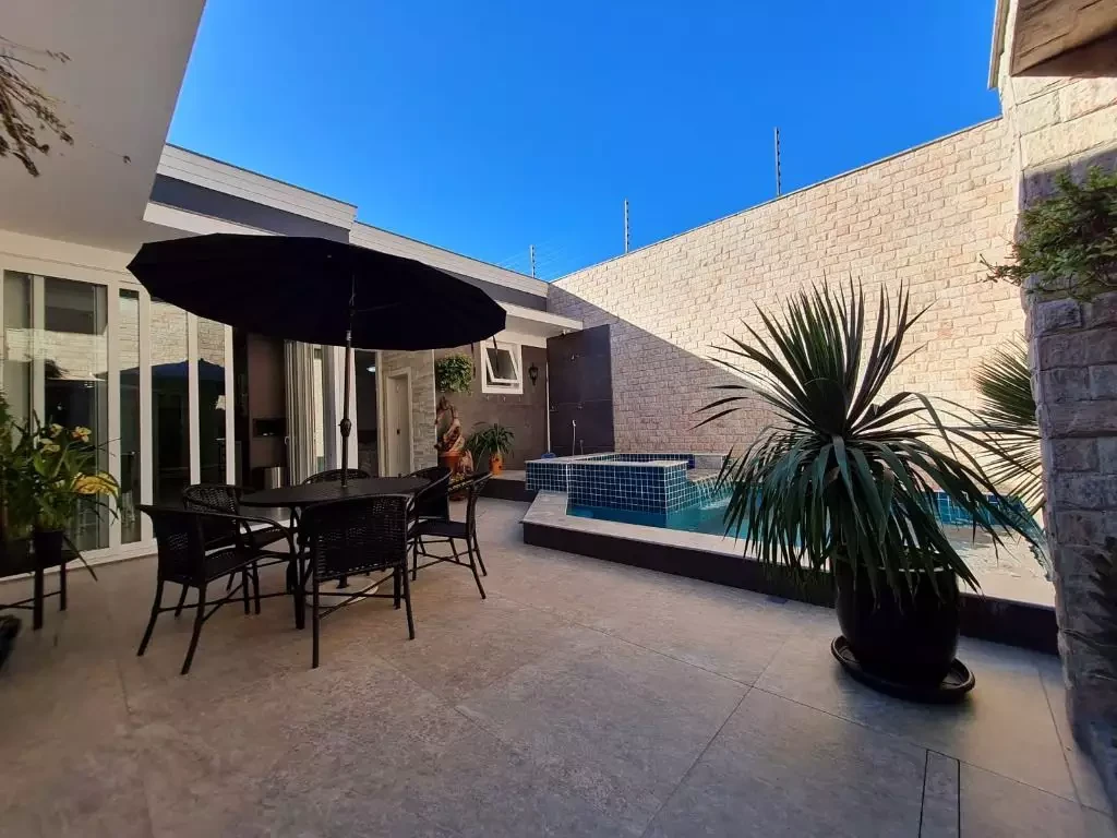 Casa em Pedra Branca, Palhoça. 4 quartos, 250m². Imagem 20 de 28