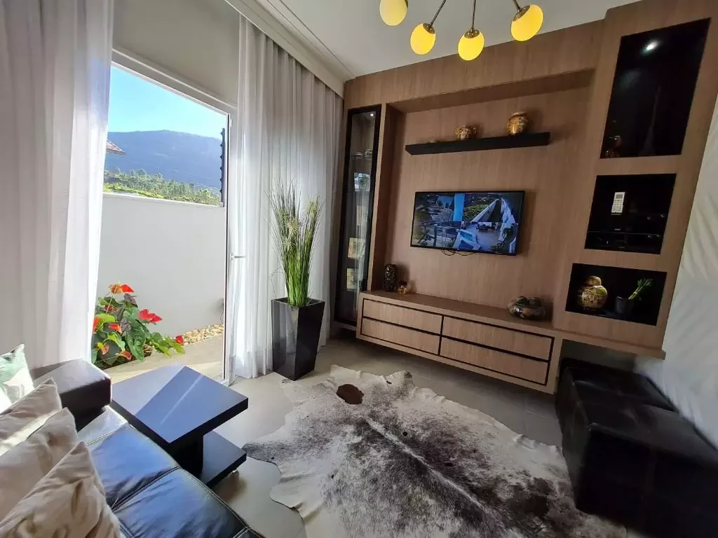 Casa em Pedra Branca, Palhoça. 4 quartos, 250m². Imagem 3 de 28