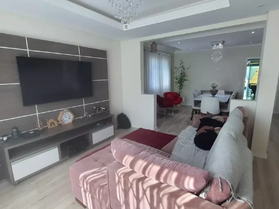 Casa em Pedra Branca, Palhoça. 4 quartos, 0m². Imagem 5 de 22