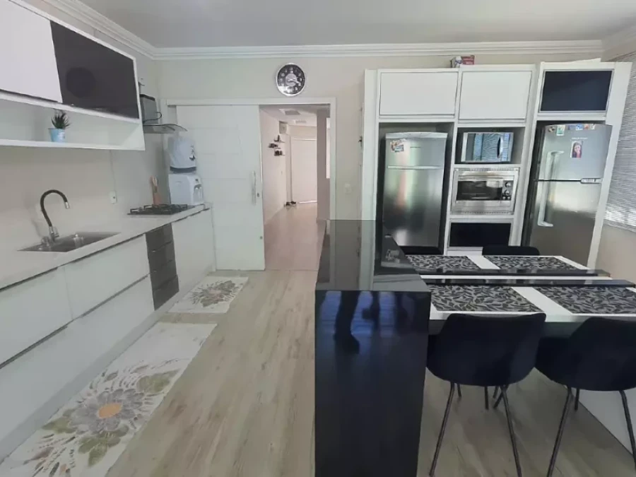 Casa em Pedra Branca, Palhoça. 4 quartos, 0m². Imagem 8 de 22