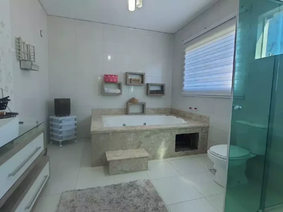 Casa em Pedra Branca, Palhoça. 4 quartos, 0m². Imagem 14 de 22