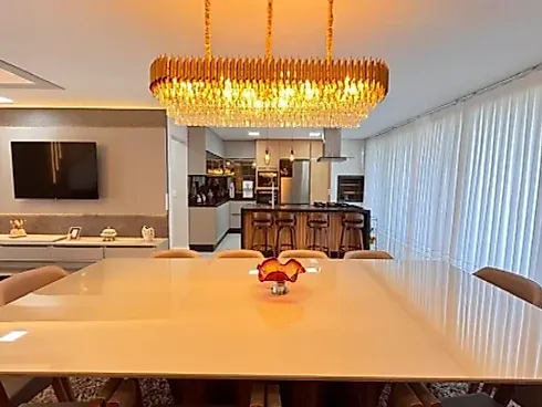 Casa 3 Quartos com 3 Suítes e 324m² - Pedra Branca