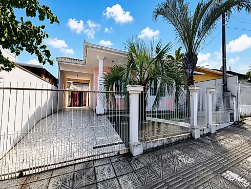 Casa 2 Quartos 75m² - Madri