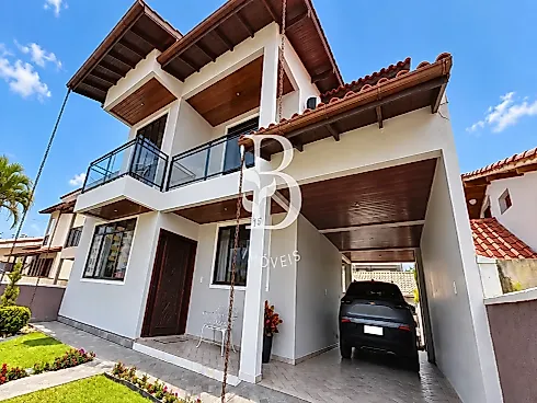 Casa 4 Quartos com 1 Suíte - Centro - Foto 1