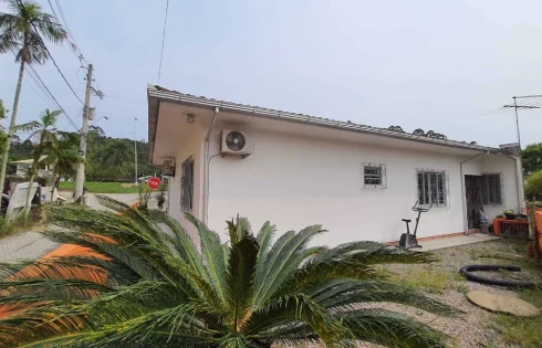 Casa em Aririú, Palhoça