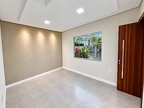Casa 3 Quartos com 1 Suíte e 230m² - Pedra Branca - Foto 4