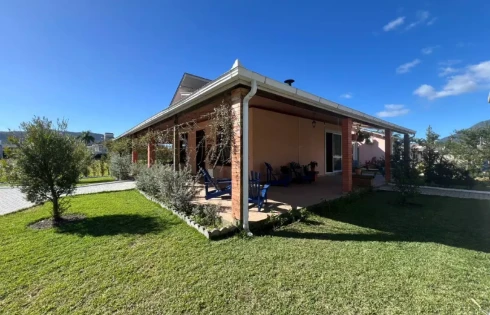 Casa em Sul do Rio, Santo Amaro da Imperatriz