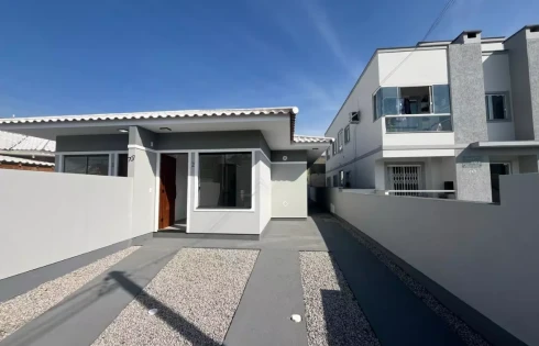 Casa Geminada com 2 quartos em Barra do Aririú, Palhoça