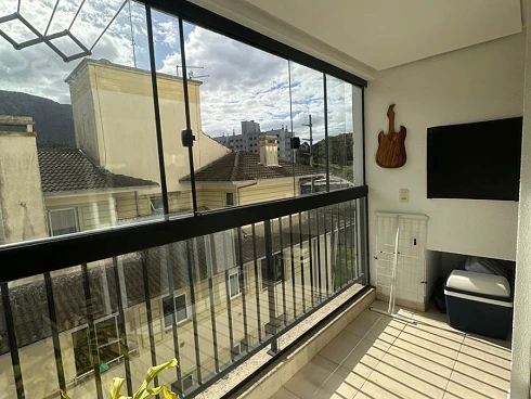 Apartamento com 2 quartos em Pedra Branca, Palhoça