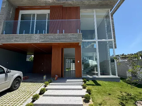 Casa com 3 quartos em Pedra Branca, Palhoça