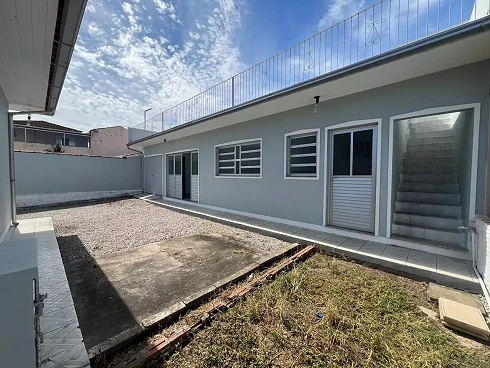 Casa em Ponte do Imaruim, Palhoça