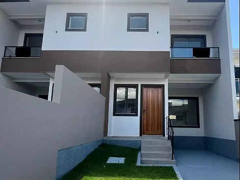 Sobrado Geminado com 2 quartos em Potecas, São José