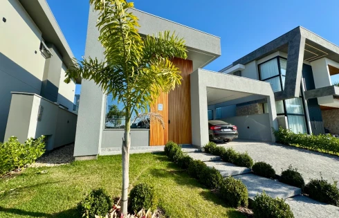 Casa com 3 quartos em Pedra Branca, Palhoça