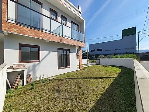 Sobrado Geminado com 2 quartos em Guarda do Cubatão, Palhoça