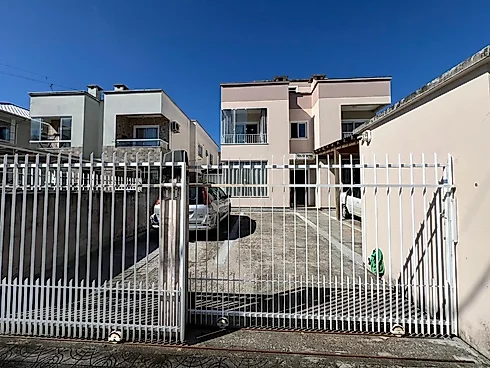 Apartamento com 2 quartos em Nova Palhoça, Palhoça